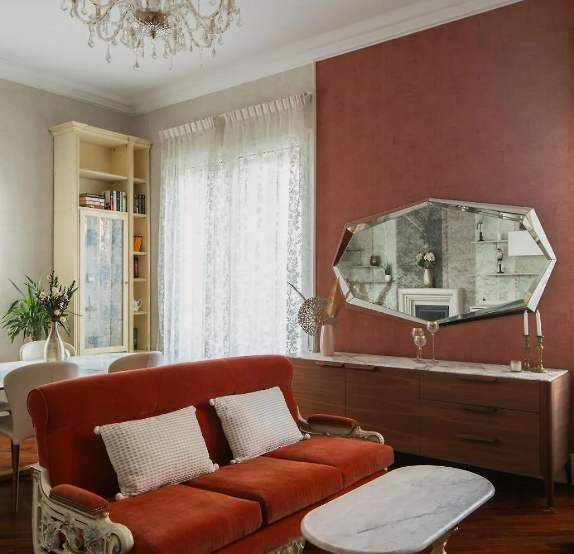 Bellevue Suite Rosselli Como Italy